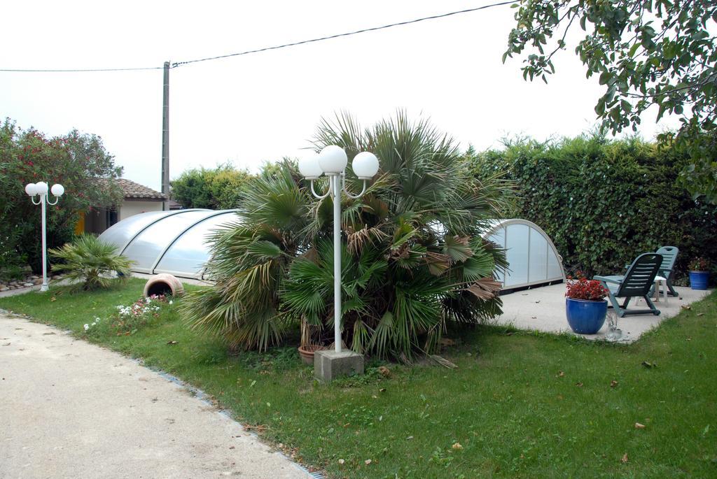 Bed and Breakfast Les Galets D'Evelyne Étoile-sur-Rhône Exterior foto